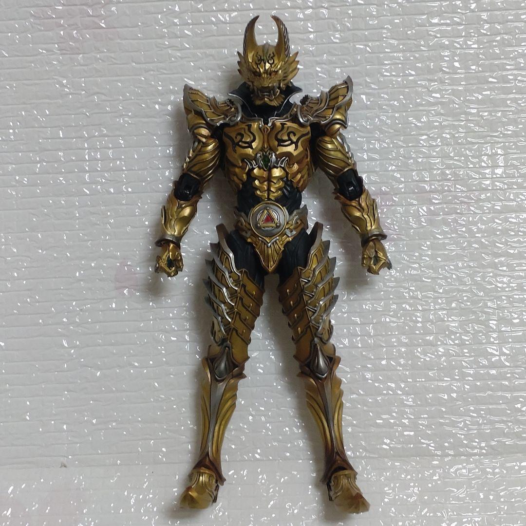 魔戒可動　黄金騎士ガロ・翔