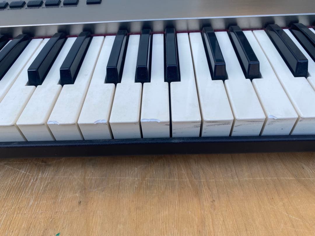 roland rs-9 64voice synthesizer シンセサイザー