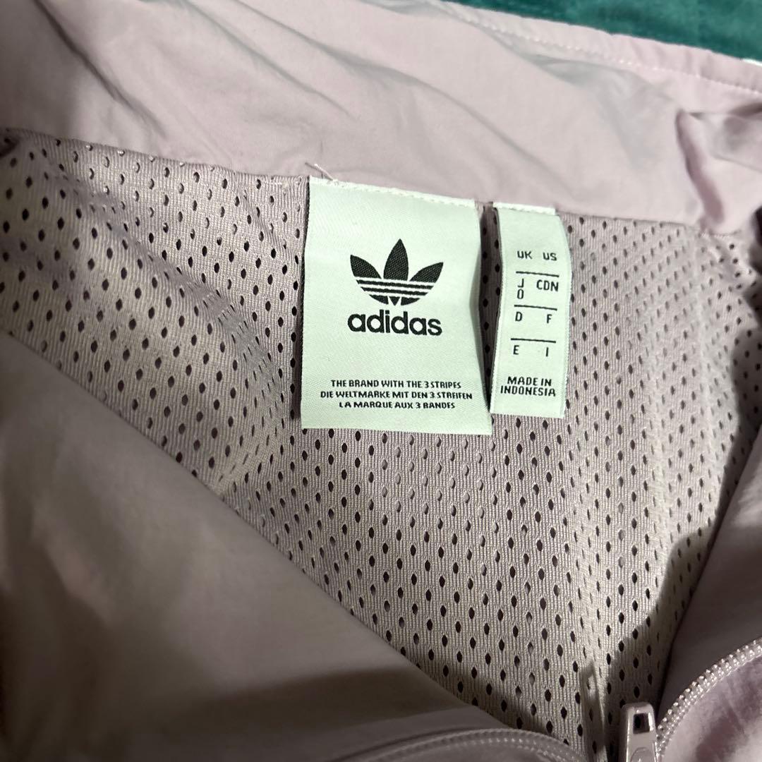 未使用）adidas うすいピンクジャージ上下セット