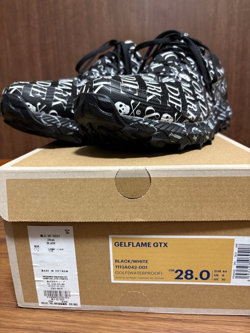 マークアンドロナ アシックス GELFLAME GTX ブラック/ホワイト