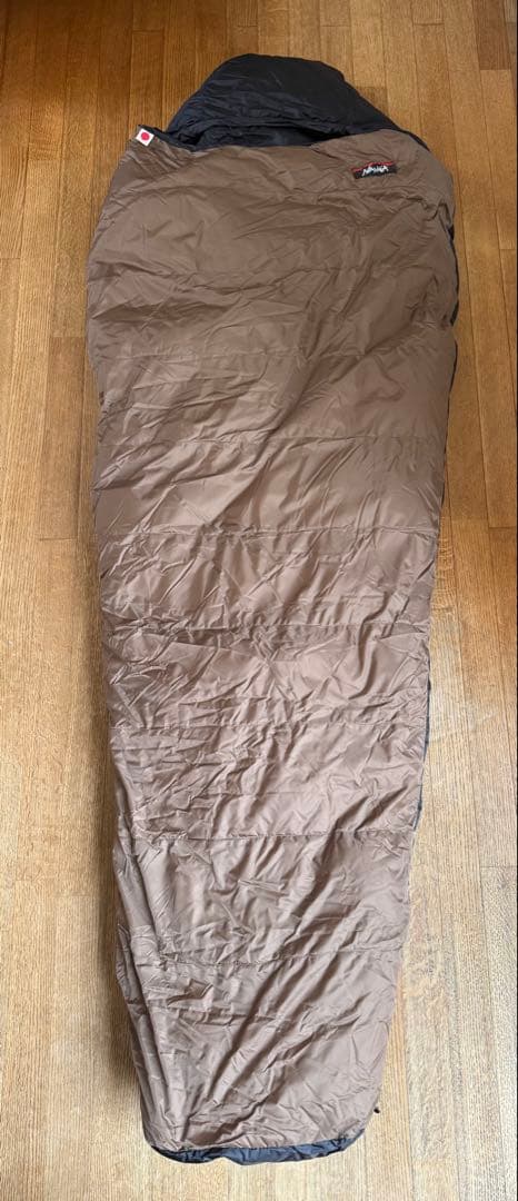【美品】NANGA ナンガ オーロラ600dx レギュラー 〜180cm寝袋