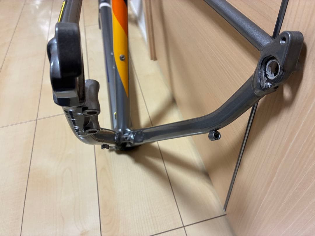GT ロードバイクフレーム ガンメタル