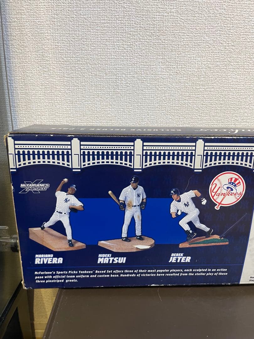 希少！ヤンキースEXCLUSIVE DELUXE 3-PACK フィギュアセット