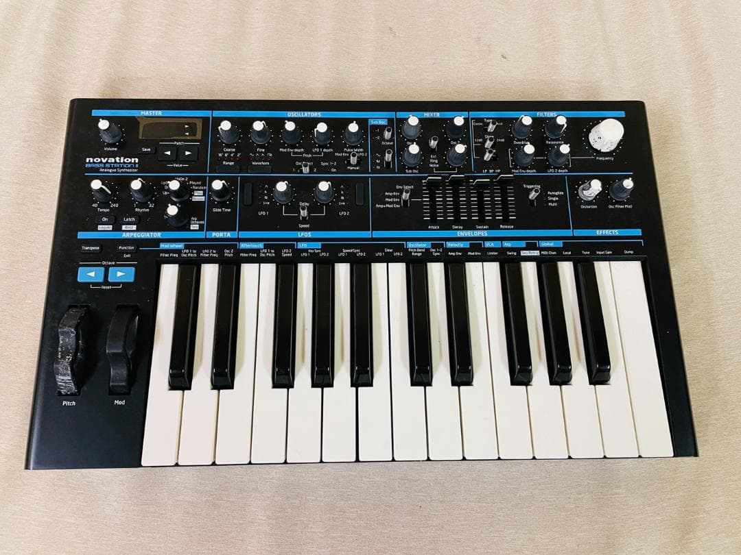 Novation Bass Station II 　アナログ シンセサイザー