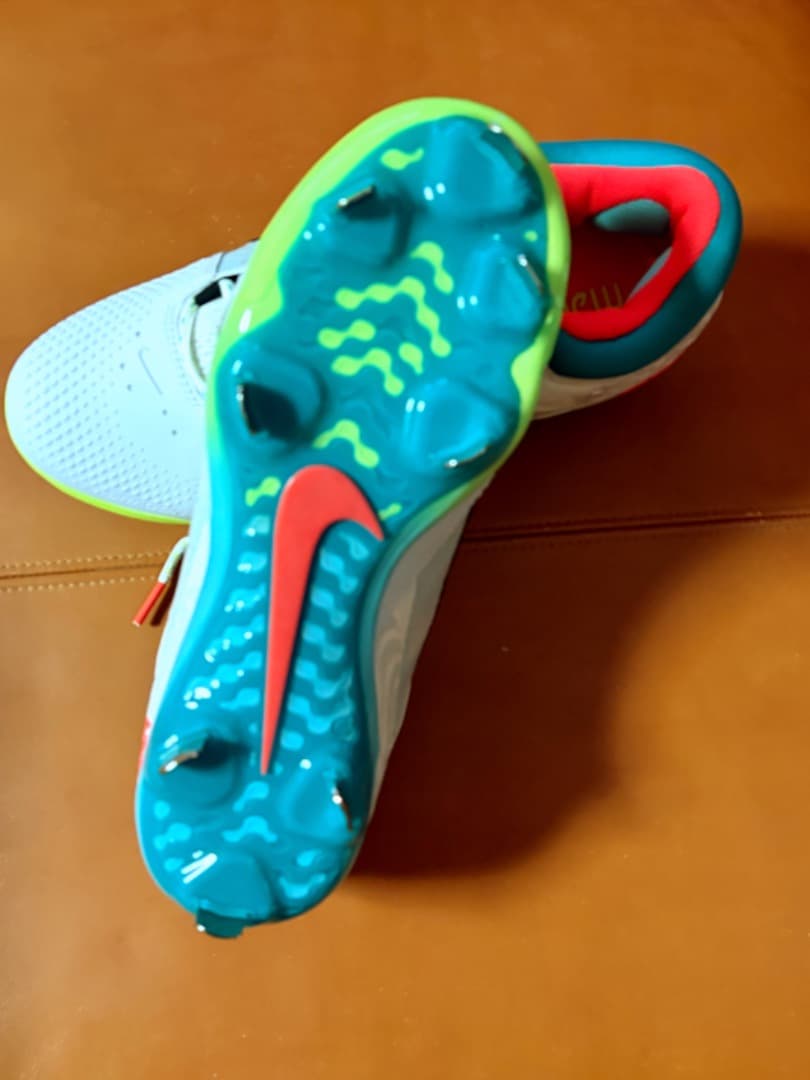新品★USA国内限定発売モデル☆NIKE★Hyperdiamond 4★26cm