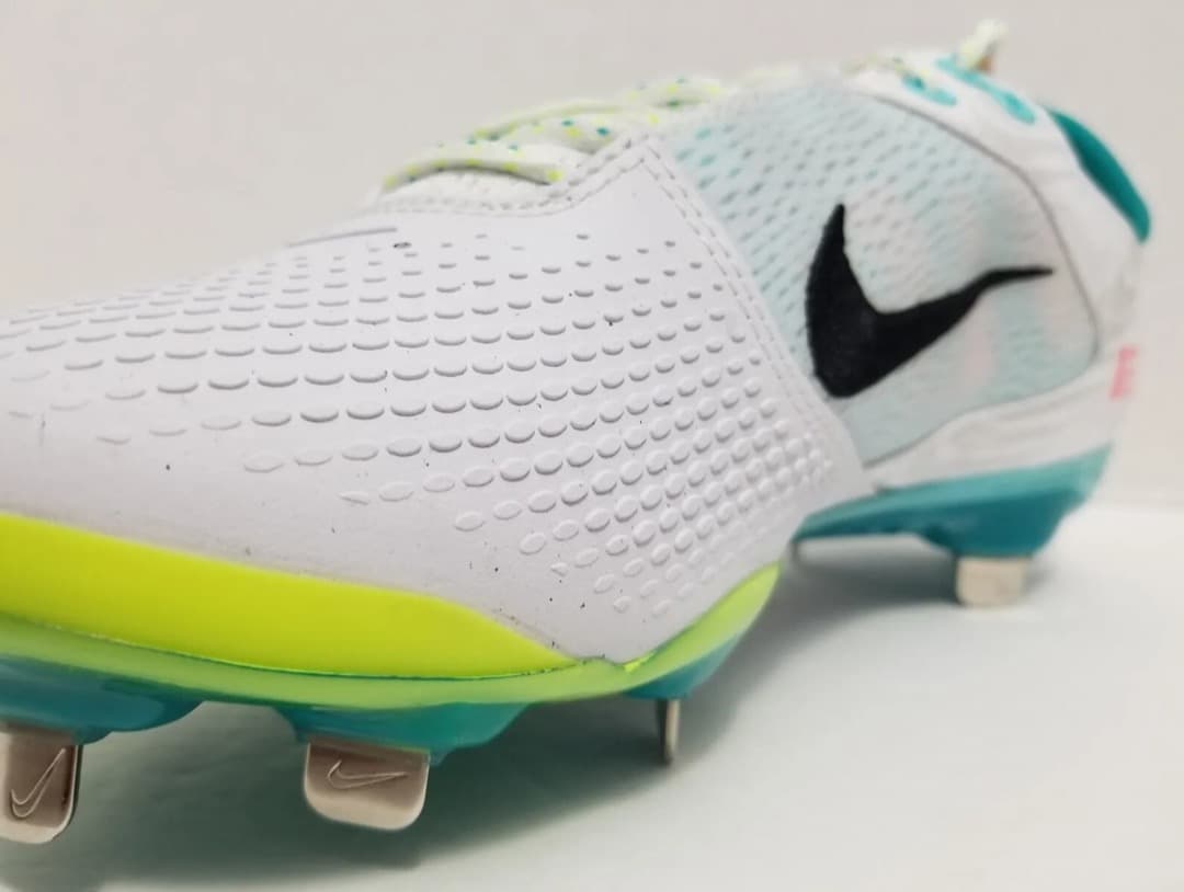 新品★USA国内限定発売モデル☆NIKE★Hyperdiamond 4★26cm