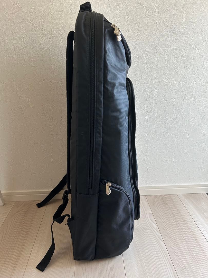 ヨネックス　ラケットバッグ　リュック　ブラックゴールド　廃盤レア新品