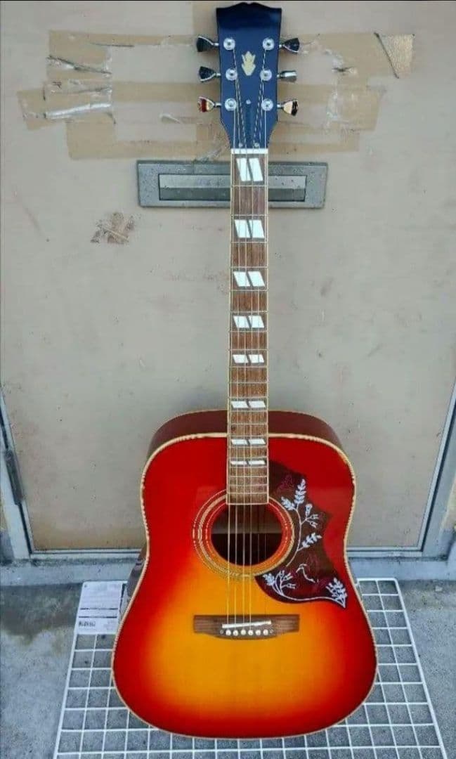 【超美品】Hummingbird エレアコ（ピックアップ搭載）