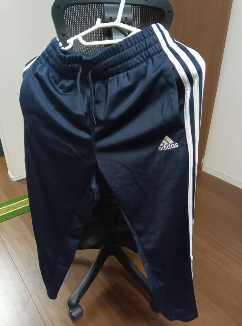[新品]adidas 女性ジャージセット M ネイビー