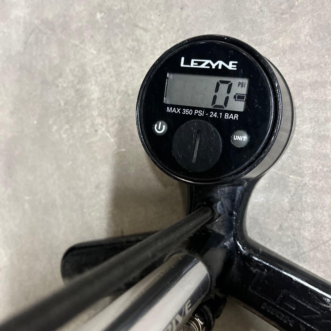 LEZYNE デジタルフロアポンプ 最大350 PSI レザイン　空気入れ