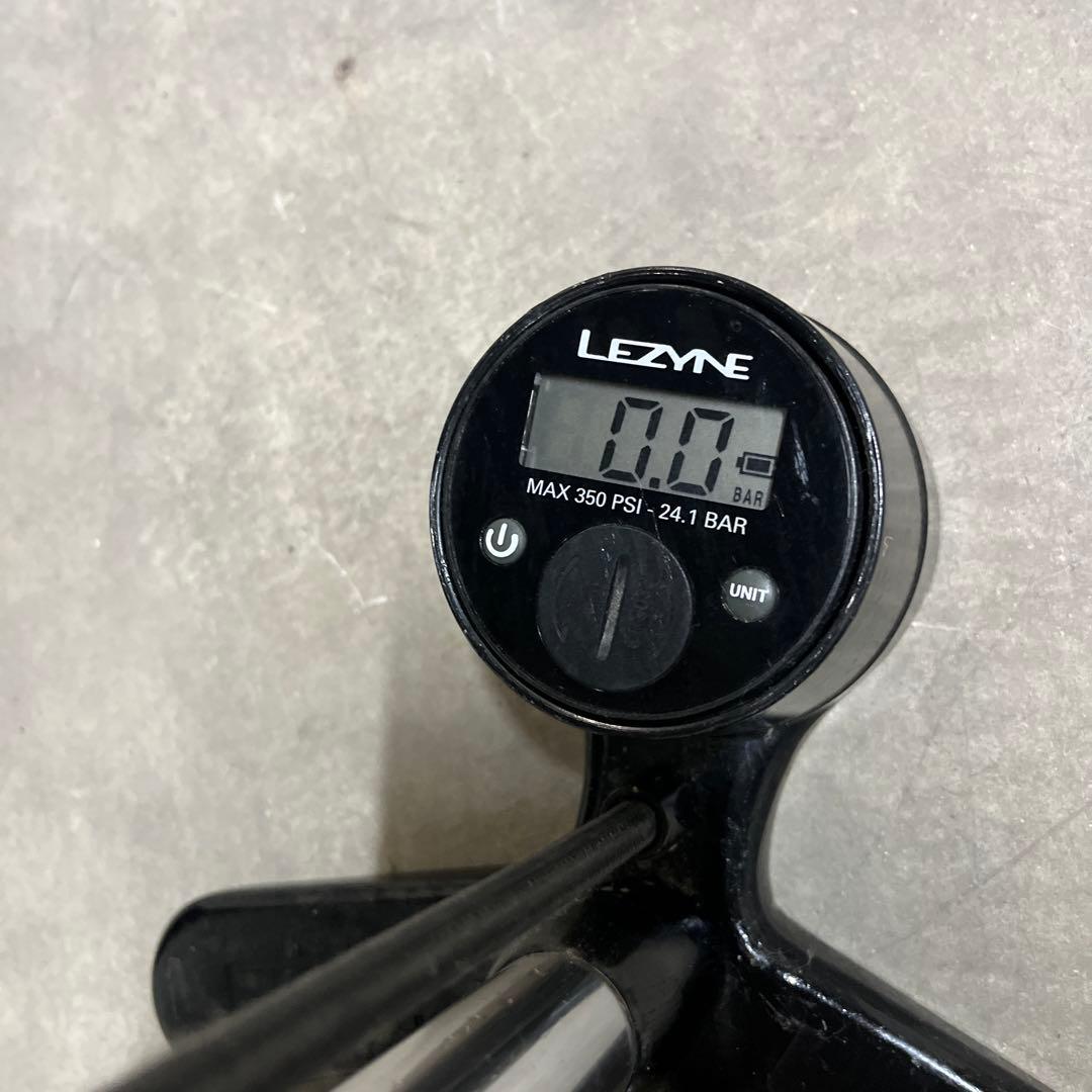 LEZYNE デジタルフロアポンプ 最大350 PSI レザイン　空気入れ