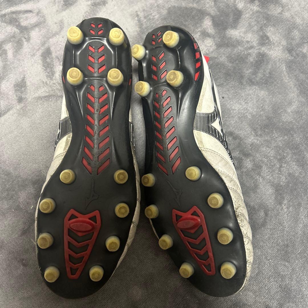 Mizuno モレリアネオ3