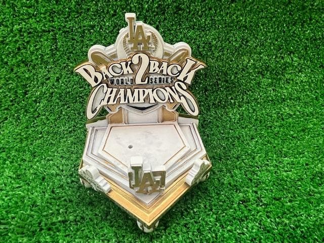 大谷翔平2025WS\"BACK TO BACK”CHAMPIONSフィギュア