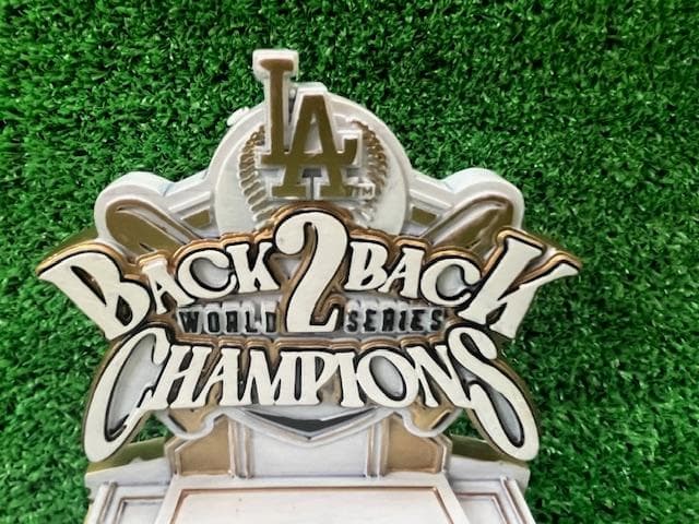 大谷翔平2025WS\"BACK TO BACK”CHAMPIONSフィギュア