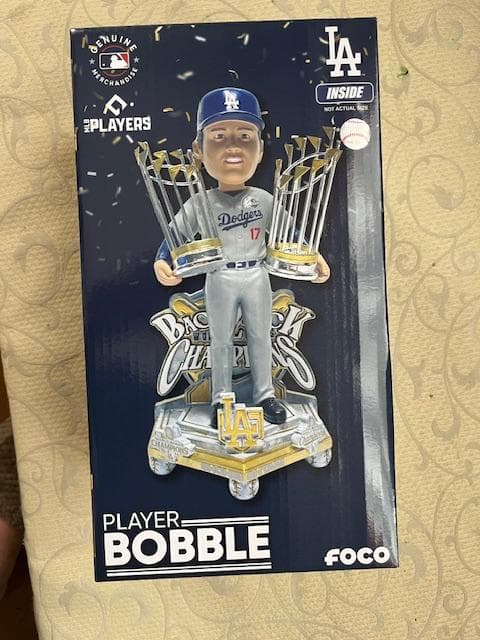 大谷翔平2025WS\"BACK TO BACK”CHAMPIONSフィギュア