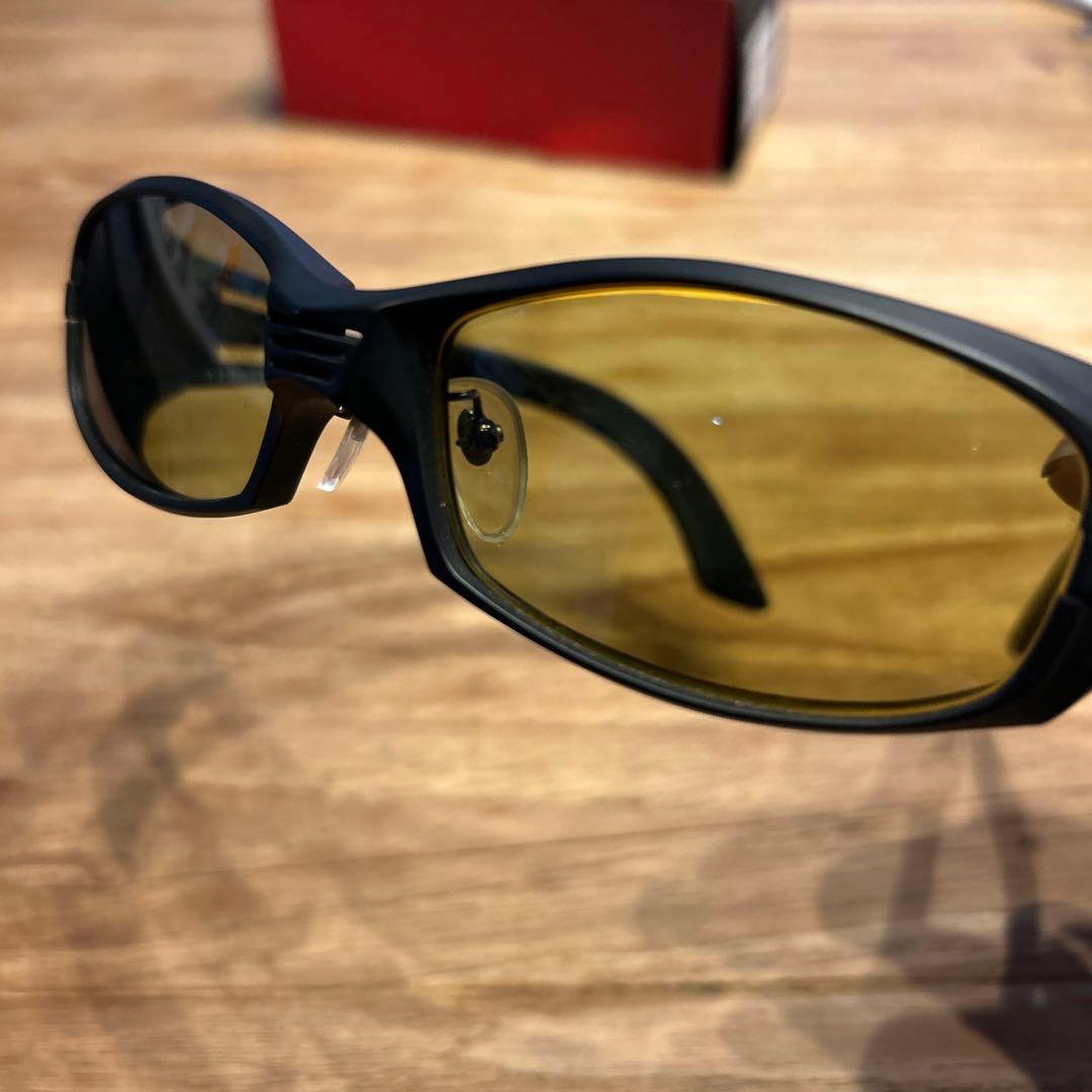 美品 ZEAL OPTICS ヴェロ・セカンドZeque 偏光サングラス