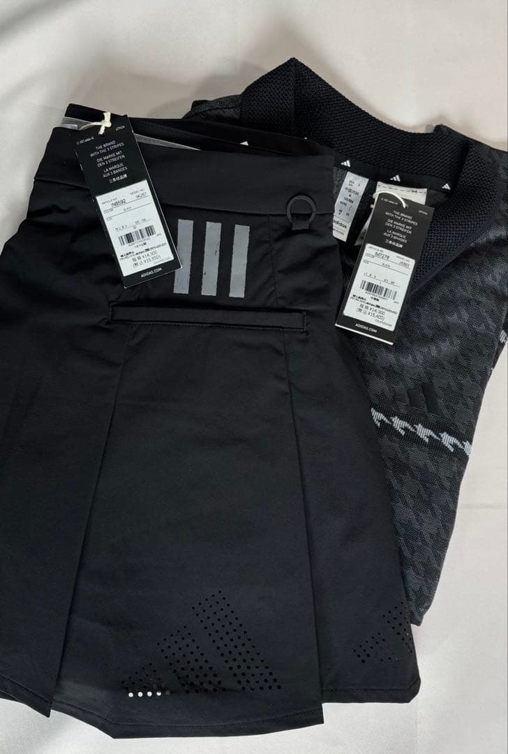 新品adidas ゴルフ　PRIMEKNIT襟付きニット　パンチングスカート