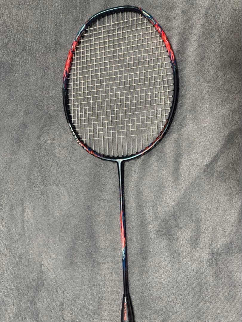 ラケット LI-NING AXFORCE90