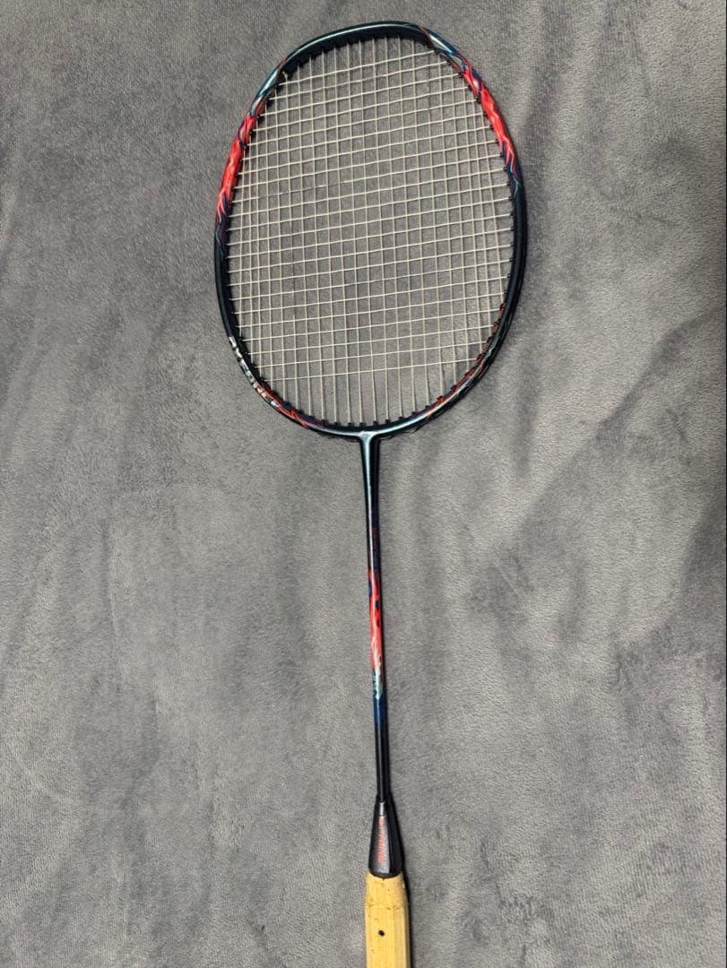ラケット LI-NING AXFORCE90