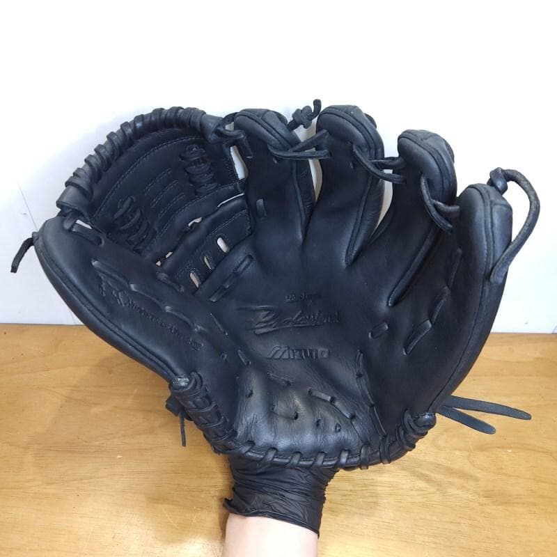 ミズノ 渡辺俊介モデル 限定モデル 激レア 良品 投手用 軟式グローブ