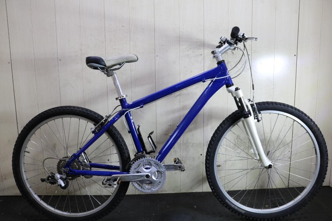 GIANT ROCK4500 26型アルミ 21速 430mm MTB BLUE