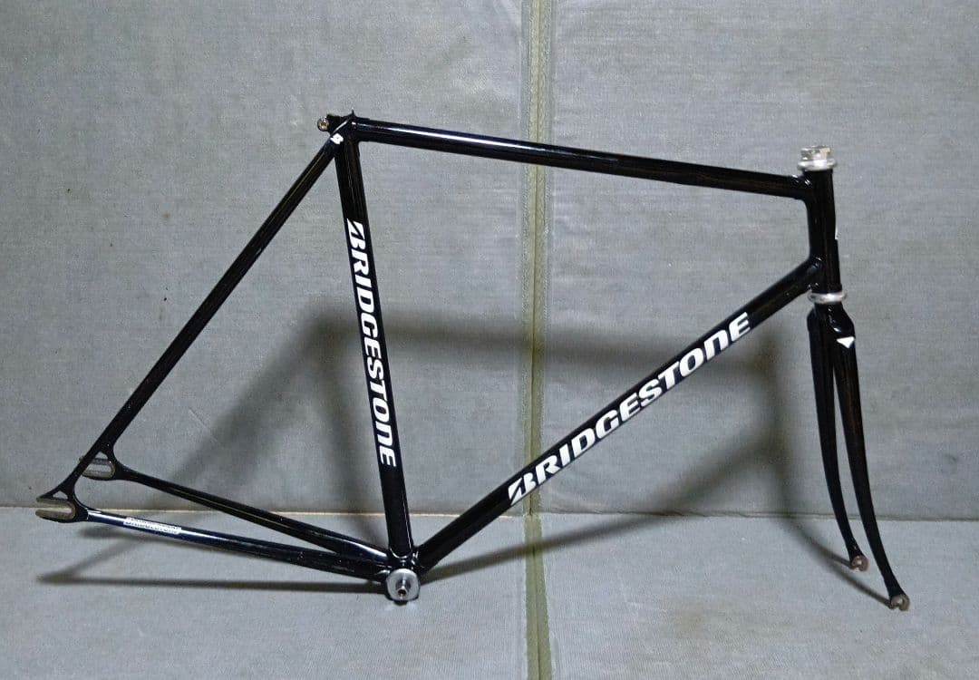 BRIDGESTONE　ピストフレーム　njs クロモリ　競輪　エアロ