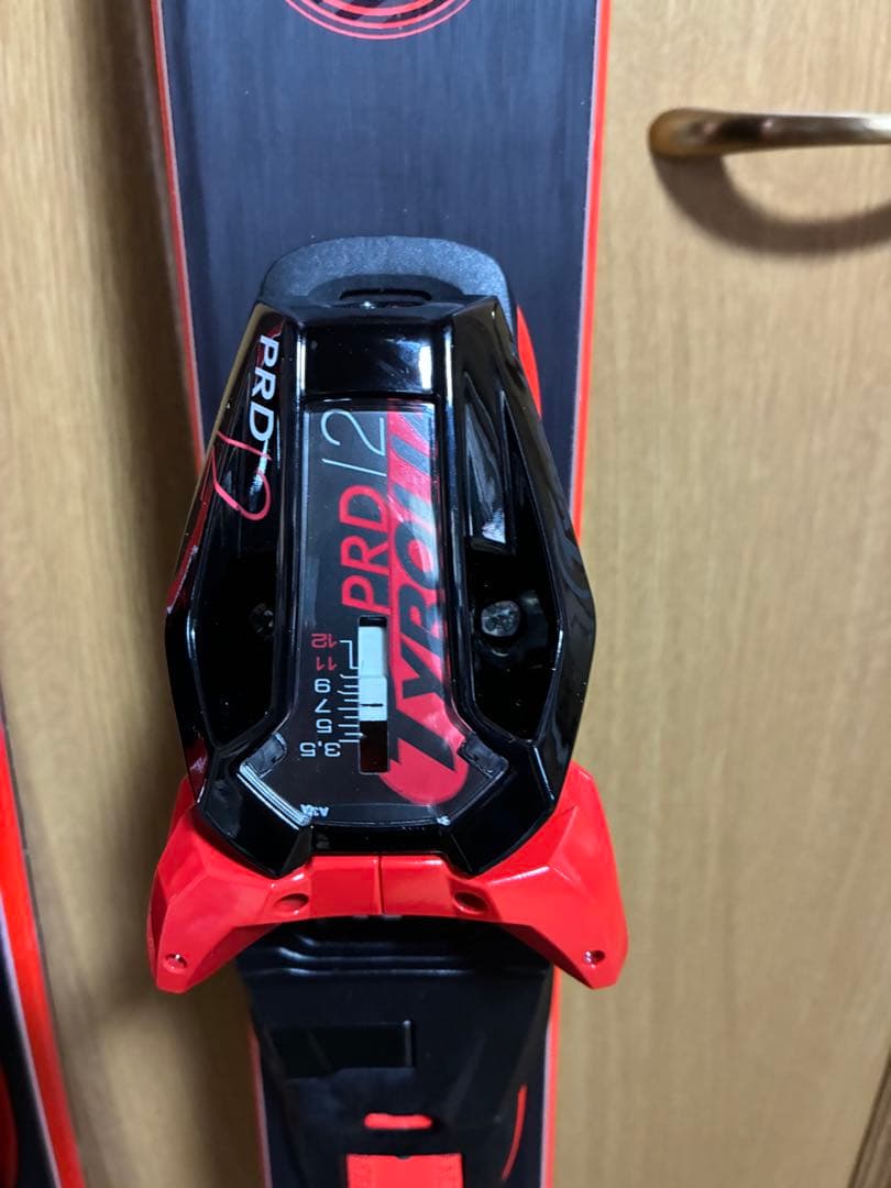 中古美品HEAD ヘッド SUPERSHAPE E-RALLY 163cm