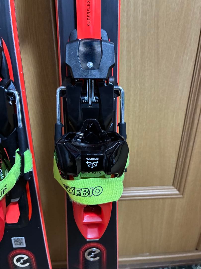 中古美品HEAD ヘッド SUPERSHAPE E-RALLY 163cm