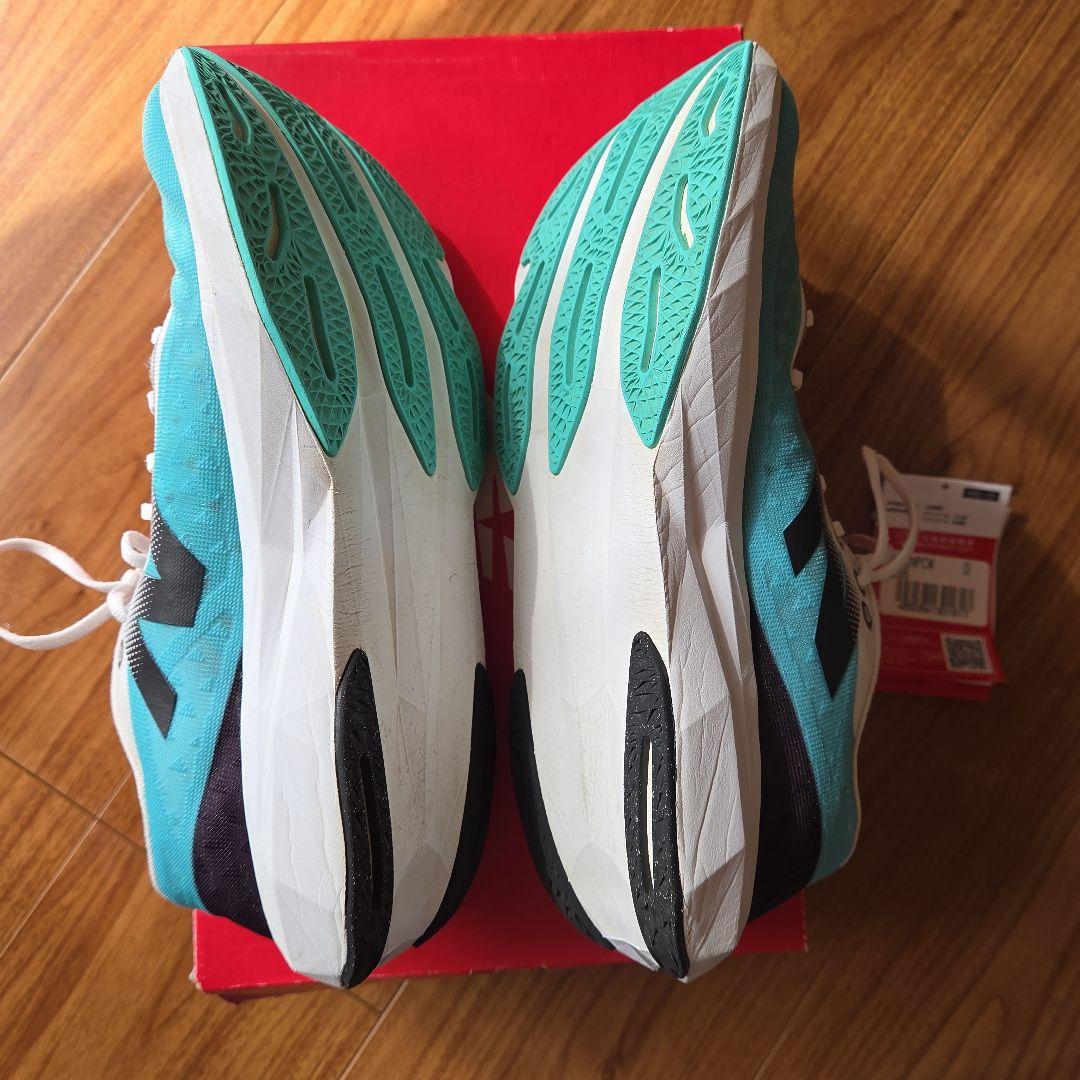 New Balance FuelCell ランニングシューズ25.5㎝