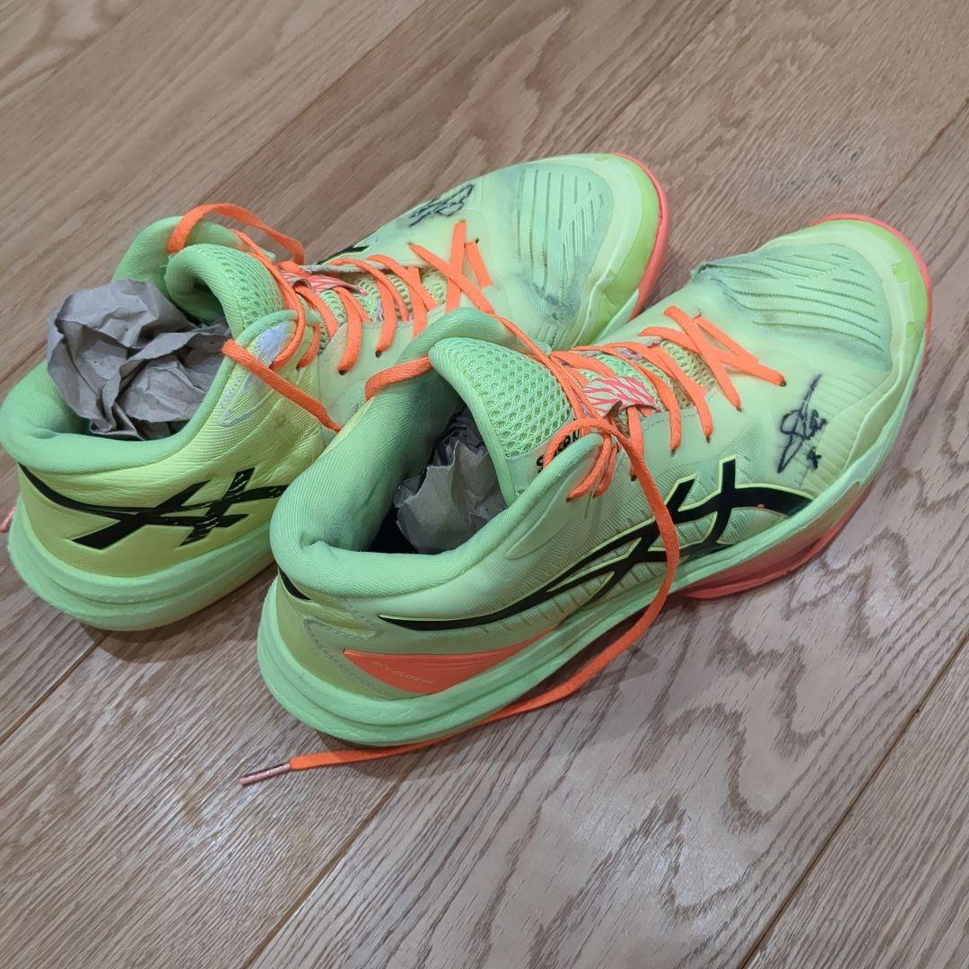 【中古】アシックス バレーボールシューズ 26cm サイン入り