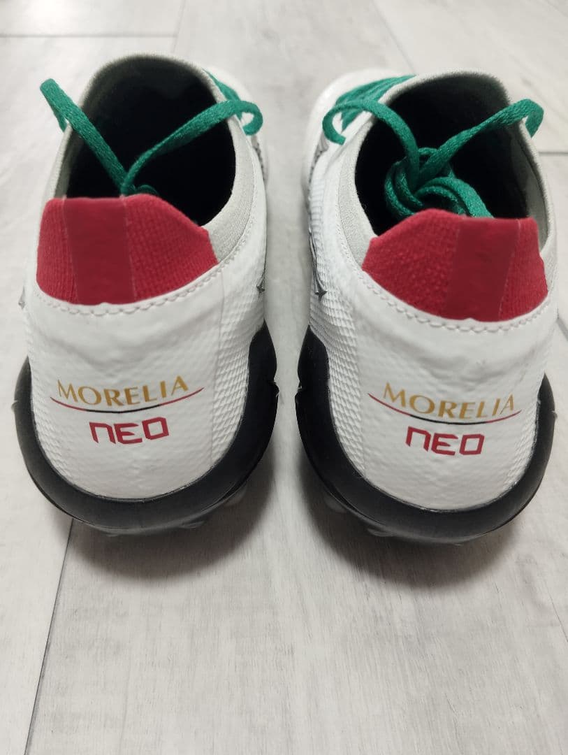MORELIA NEO4β JAPAN 27.0cm ( モレリアネオ4β )