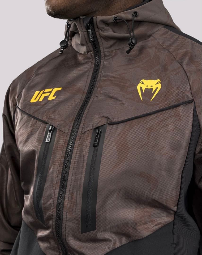 UFC Fusion by Venum Fight Week スウェットシャツ