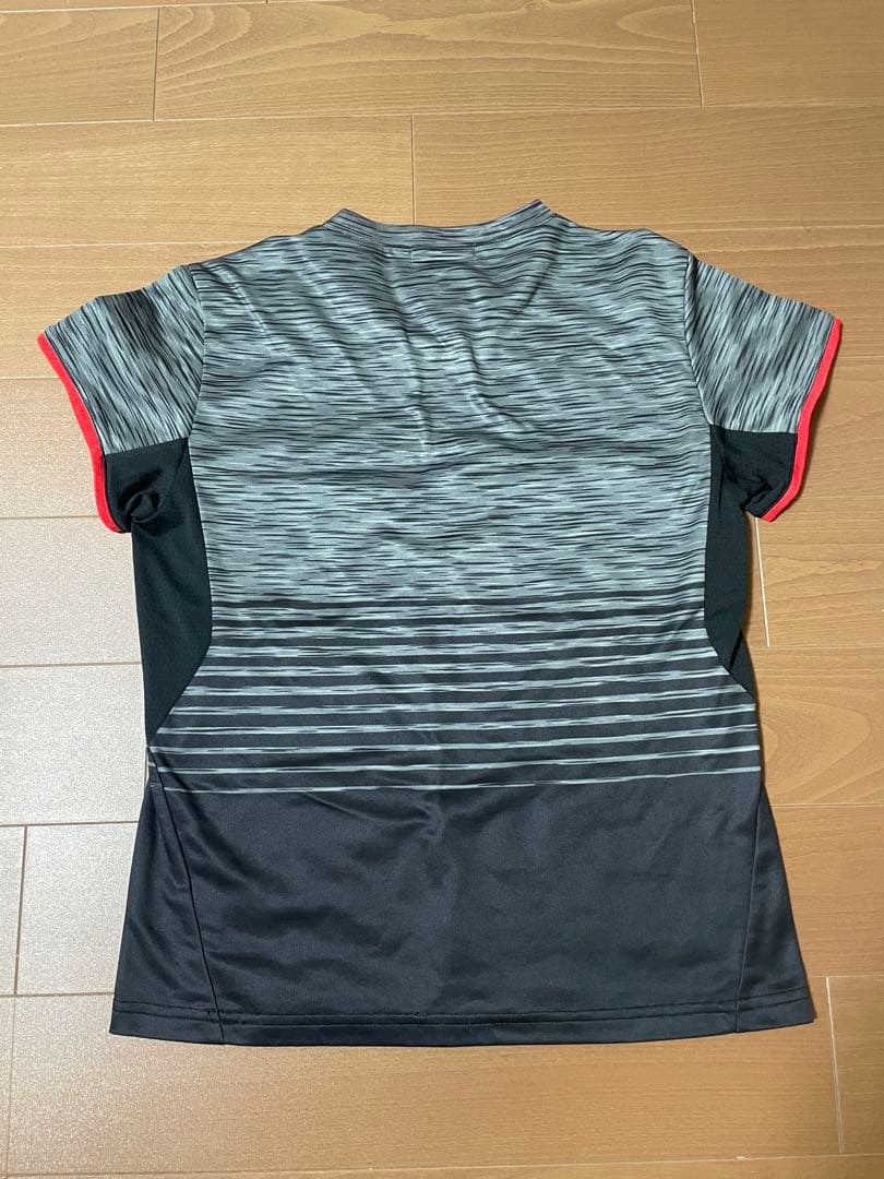 YONEX 日本代表モデルレディースLサイズ ゲームシャツ　ブラック