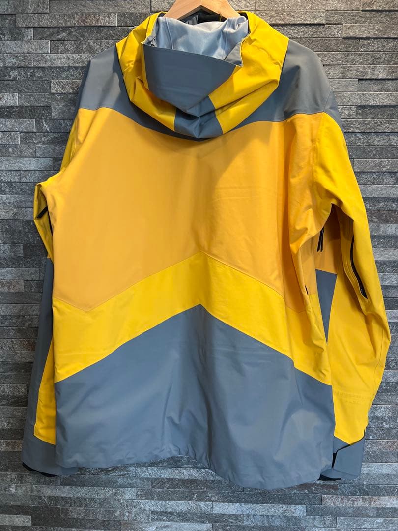 ピークパフォーマンス グラビティ ゴアテックス 3L 上下セット XL