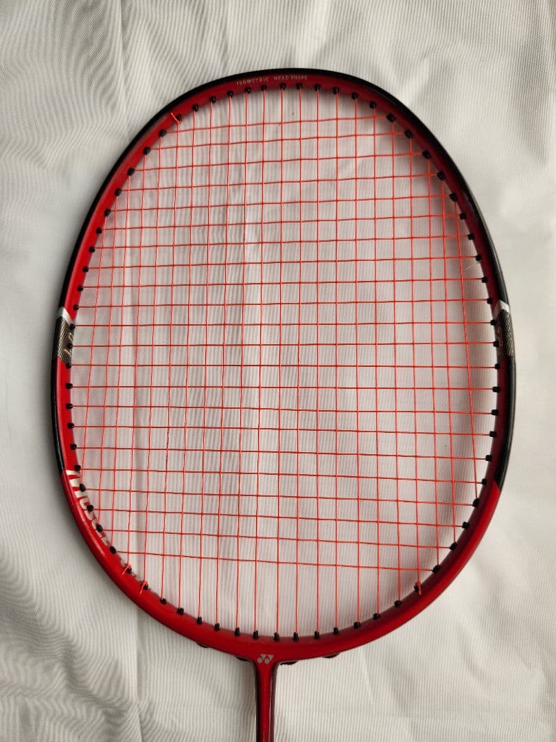 ヨネックス　Muscle Power 100　2UG5　YONEX
