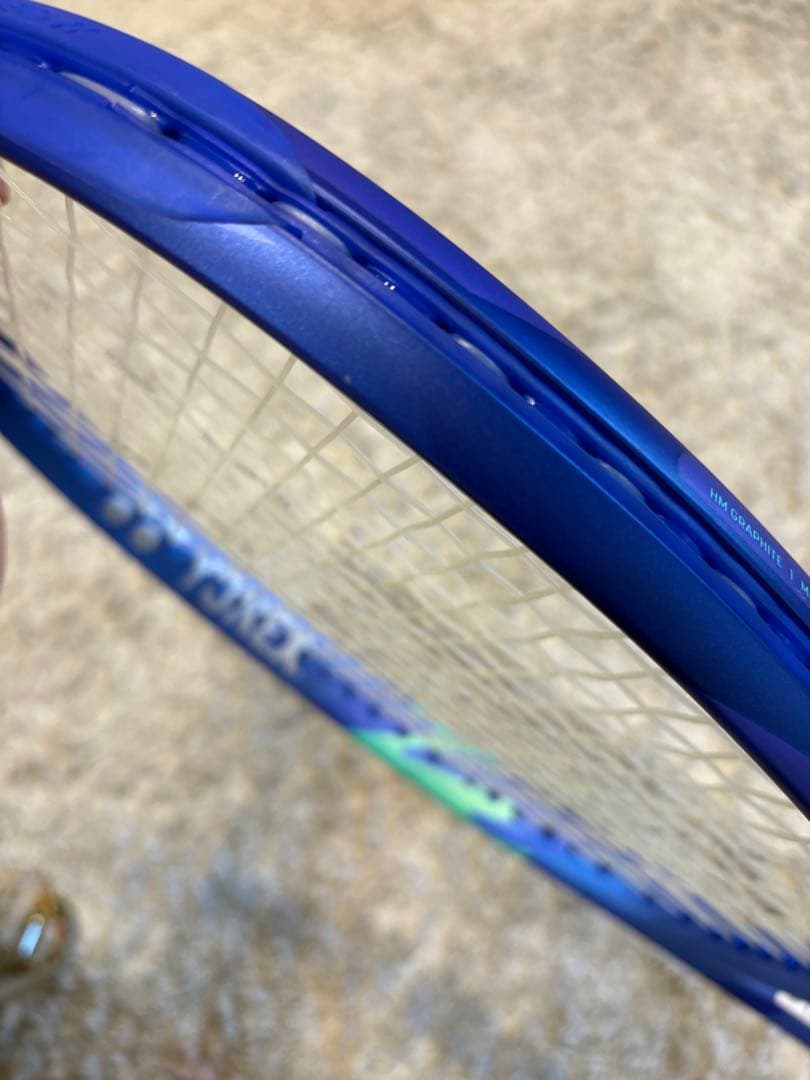 Eゾーン100 G2 EZONE 100 テニス ラケット 硬式 2025モデル