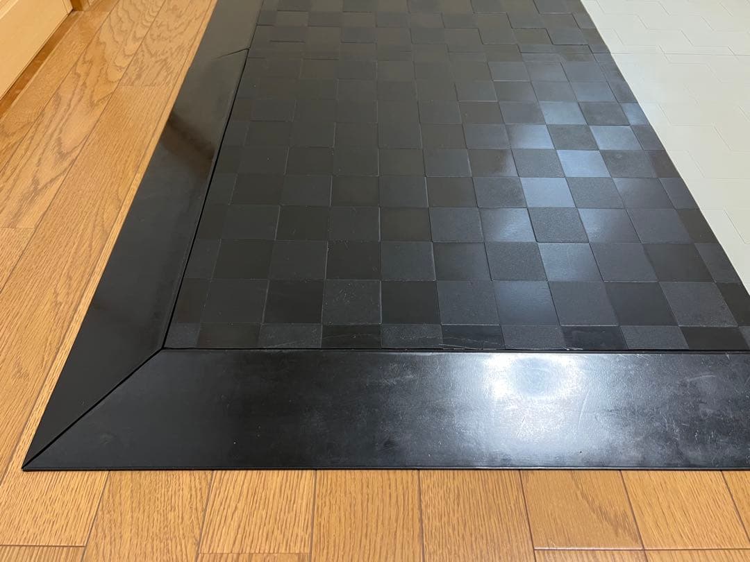 ウエサカ　ラバータイル　ラバーマット　トレーニングマット　ジムマット　ホームジム