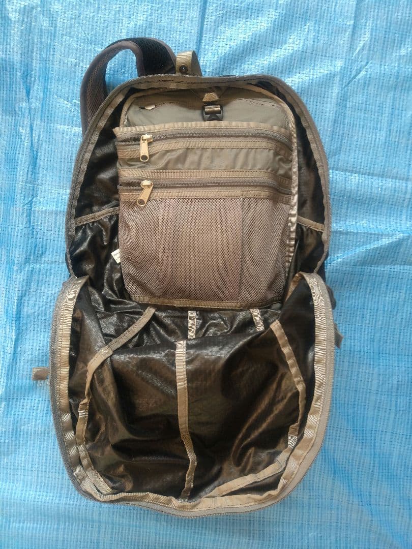 モンベル　mont-bell サイクールパック20 　旧型　黒　中古品