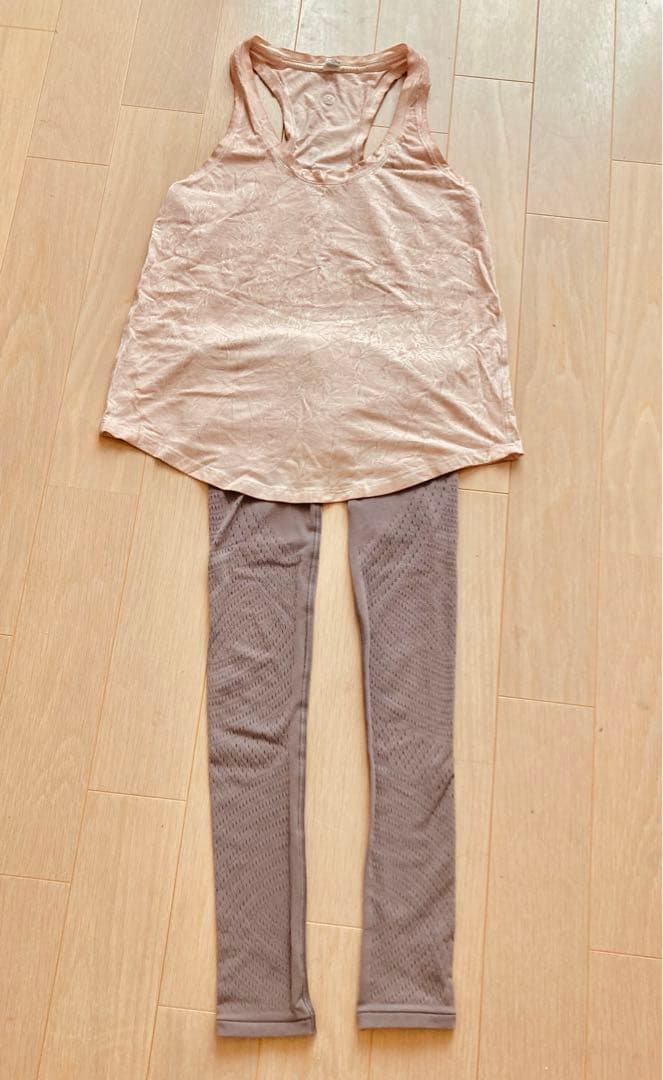 lululemon レーサータンク4＆レギンス2 セット7/8 Tight レア