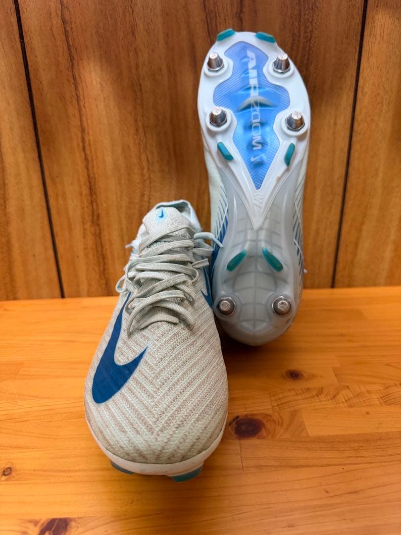 Nike マーキュリアルヴェイパー16 SG