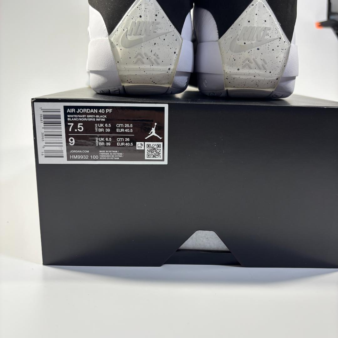 NIKE Jordan 40 The Classic 25.5cm ジョーダン