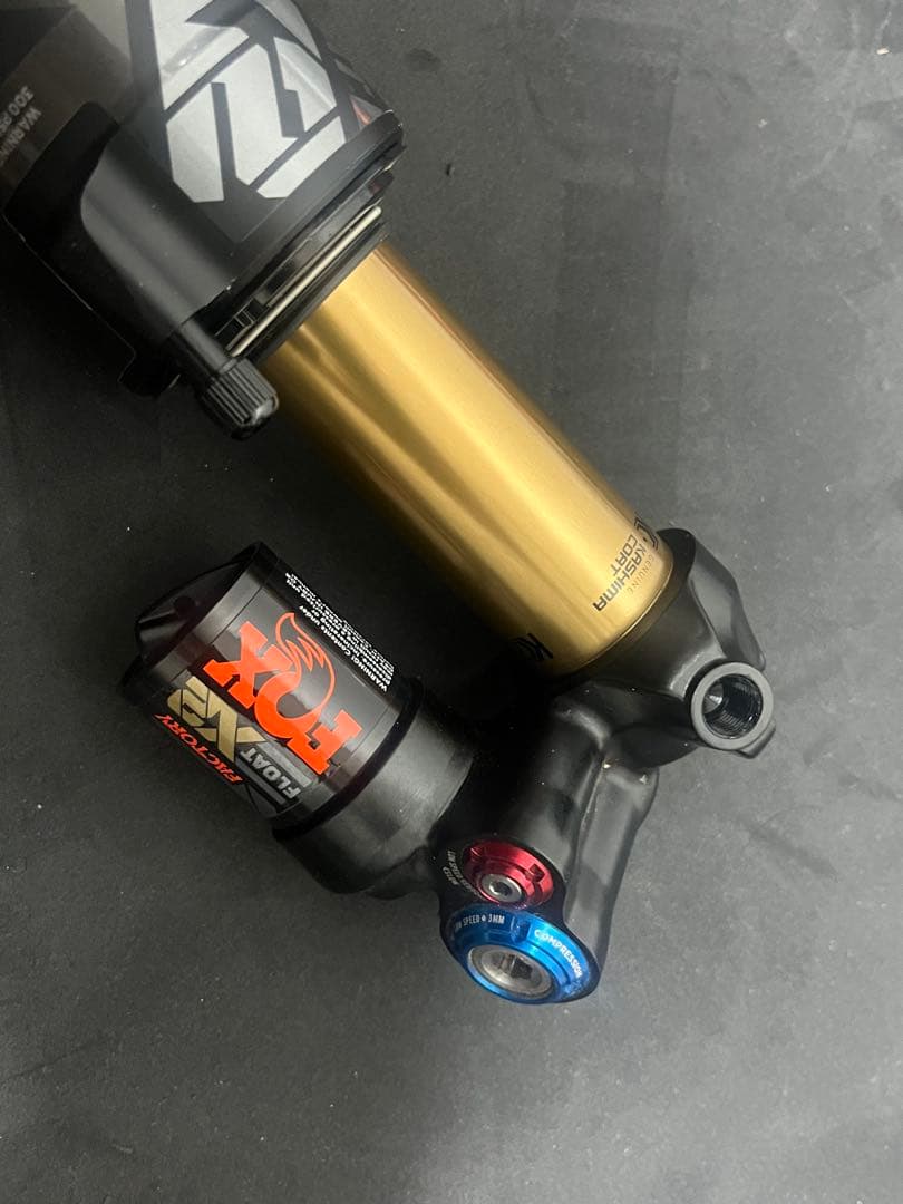 FOX Float X2 リアショック 205x65mm ほぼ未使用