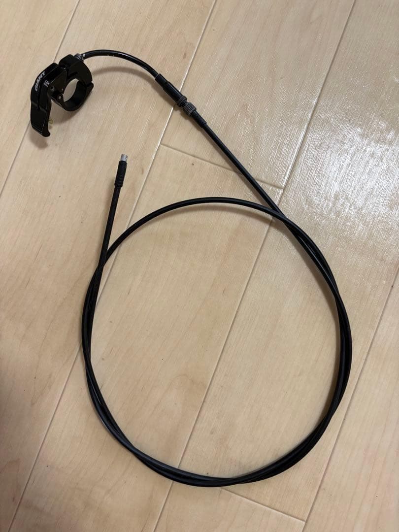 GIANT Contact Switch ドロッパーシートポスト 30.9㎜