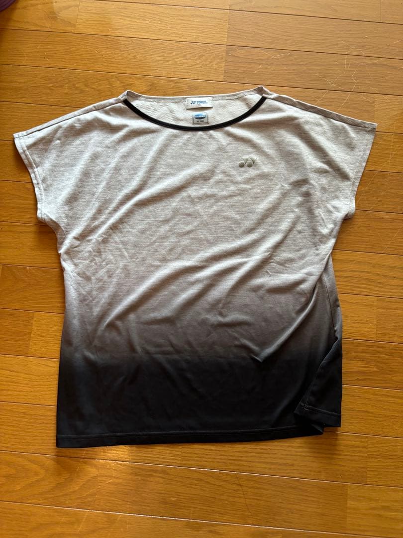 YONEX グラデーションセットアップ　サイズXO