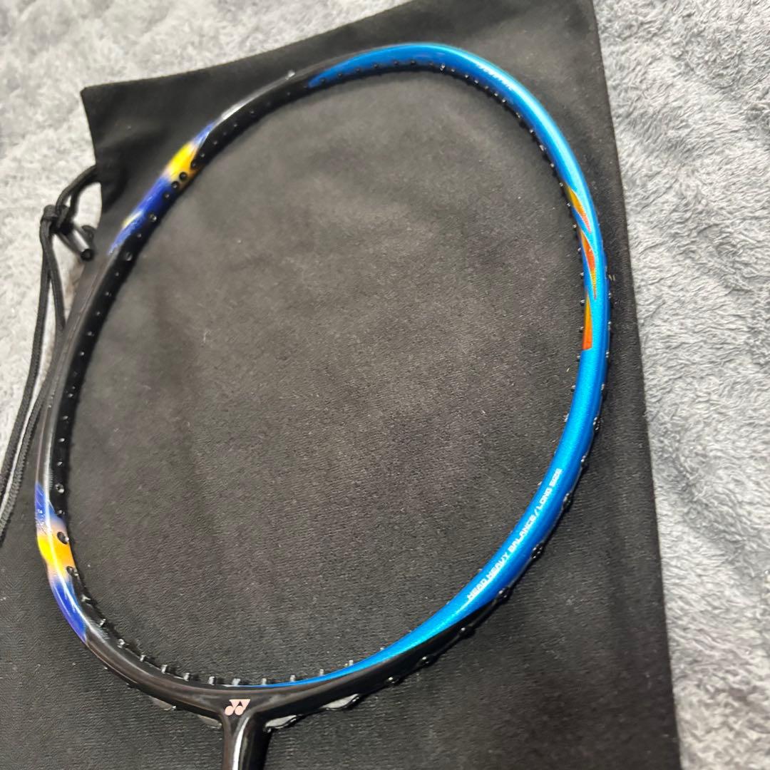 【廃盤レア】YONEX ASTROX 77 4Uバドミントンラケット 青 部活