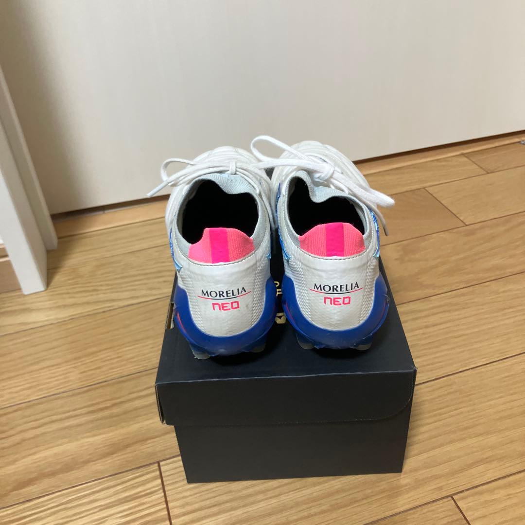 Mizuno Morelia Neo サッカーシューズ 24.5