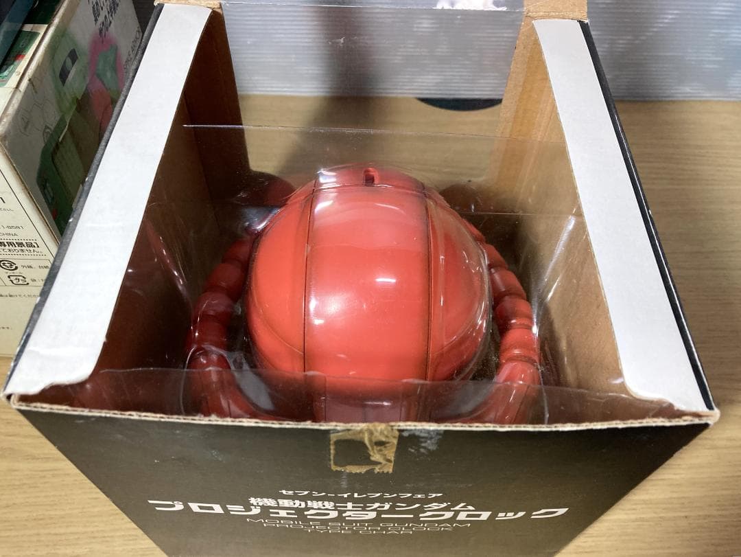 ガンダムグッズ　まとめ　ヘッド型スピーカー　ラジオ　プロジェクタークロック　他