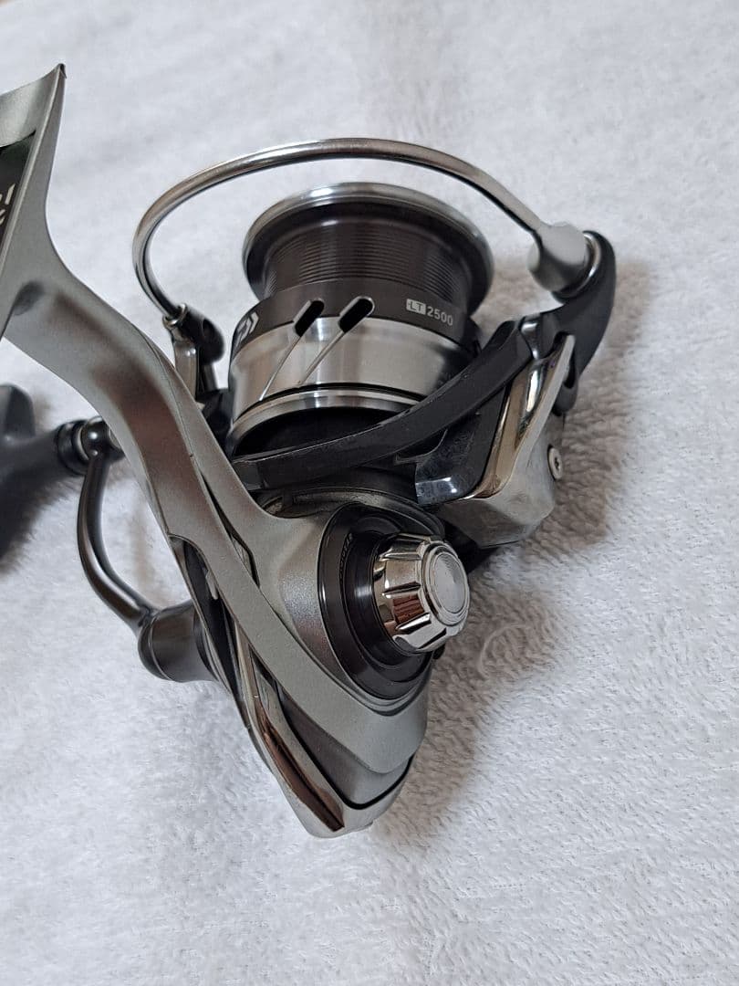 CALDIA 2500LT ダイワ　カルディア LT 2500　18カルディア