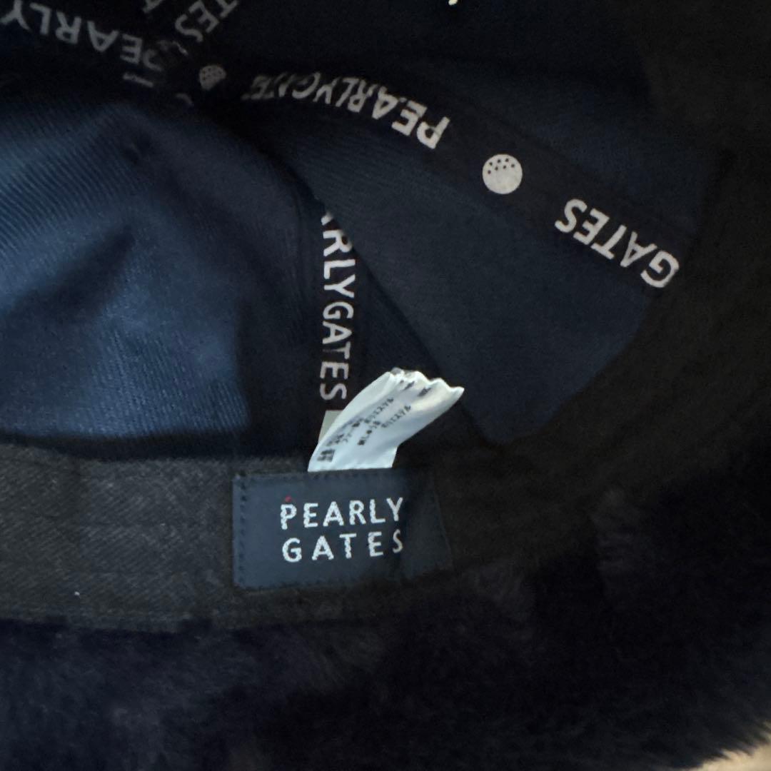PEARLY GATES ファー付きブラックキャップ