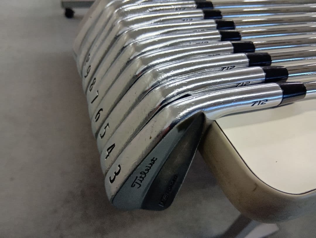 Titleist 712 アイアンセット P-3＋WEDGE２本